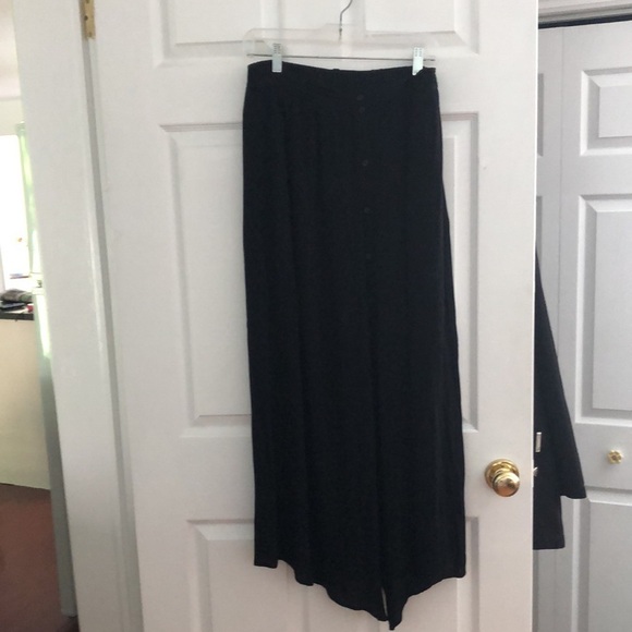 Forever 21 Black Button up asymmetrical Maxi Skirt - Picture 13 of 14